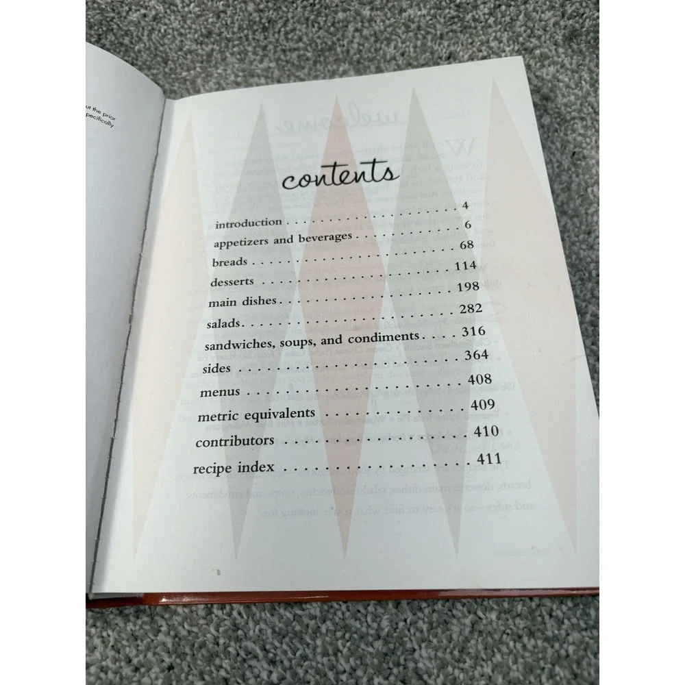 Best Kept Secrets Of The South's Best Cooks‎ Cookbook Southern Living 2004 HC